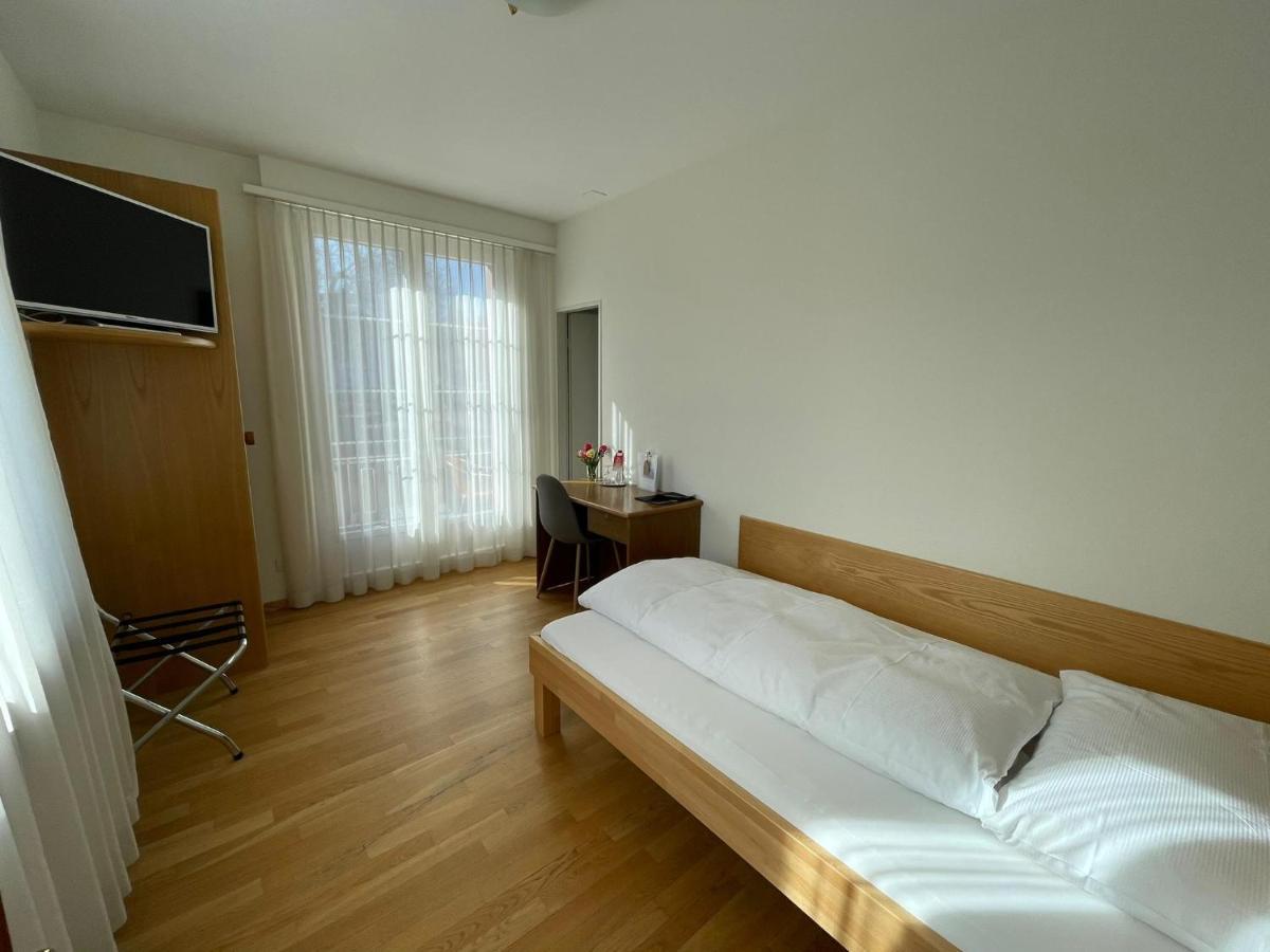 Hotel Roessli Allschwil Exterior photo