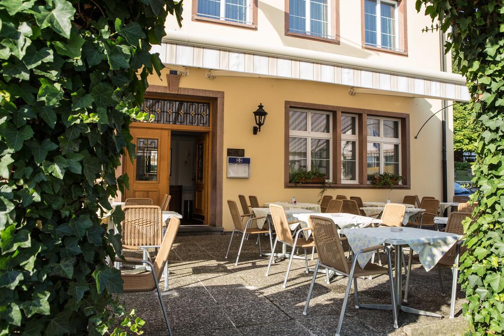 Hotel Roessli Allschwil Exterior photo